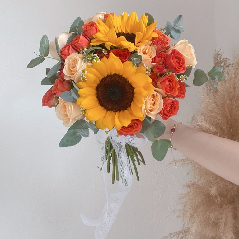 Bridal Bouquet Sunflower Roses Lartiste KL Florist