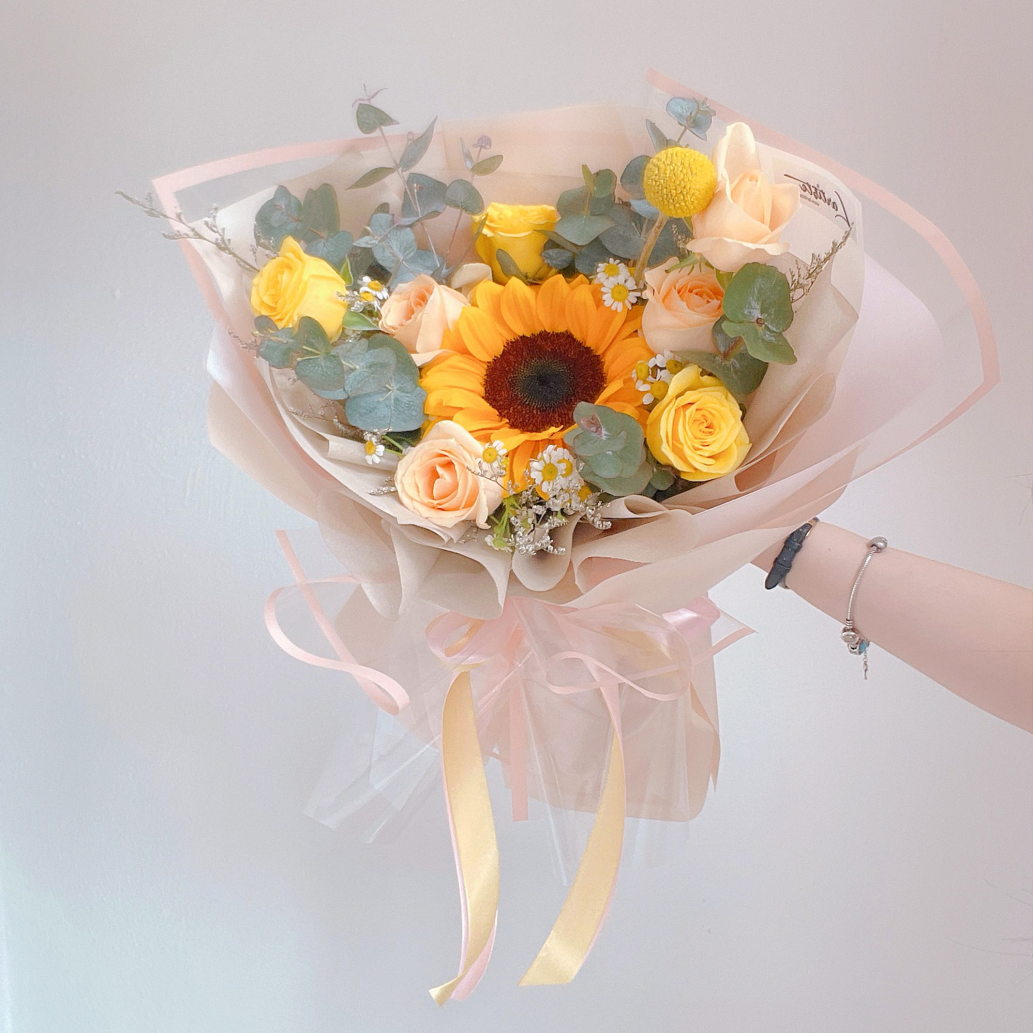 Sunflower & Roses Bouquet - 09 - Lartiste - KL Florist