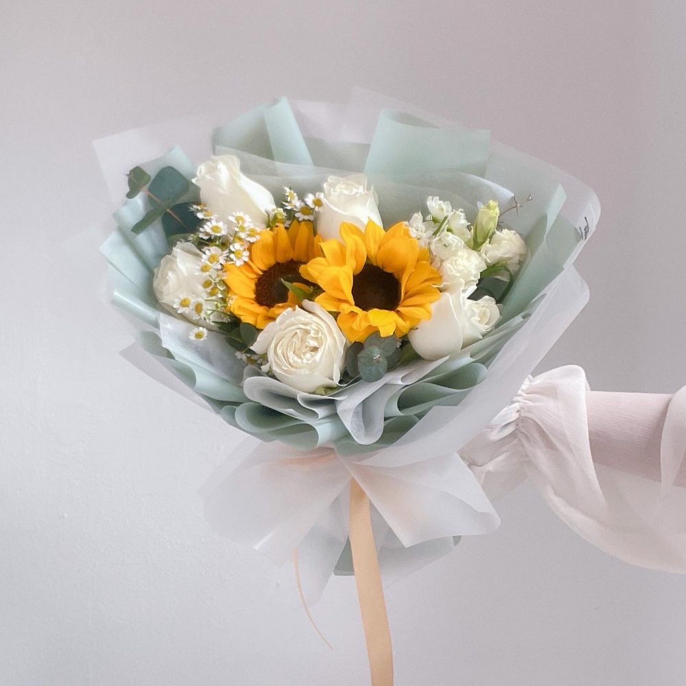 Sunflower & Roses Bouquet - 03